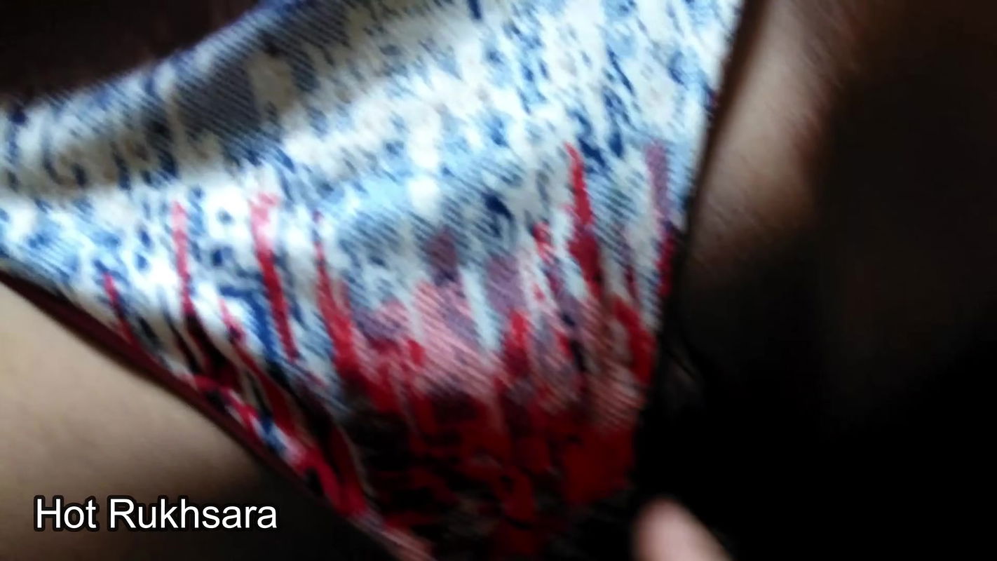 Desi virgin office girl fucked hardcore by big cock, fucked by boss in office Hindi audio