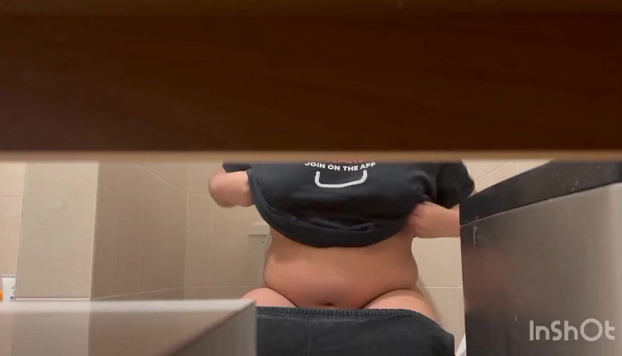 Beautiful Sister Nude Captured When Peeing In Washroom 23