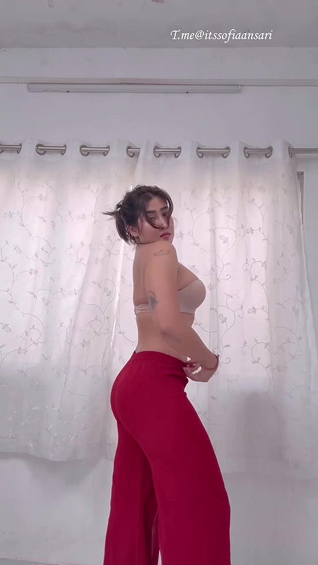 DESIRED SOFIA BUSTY TEMPTRESS SEXY IN DESI ATTIRE