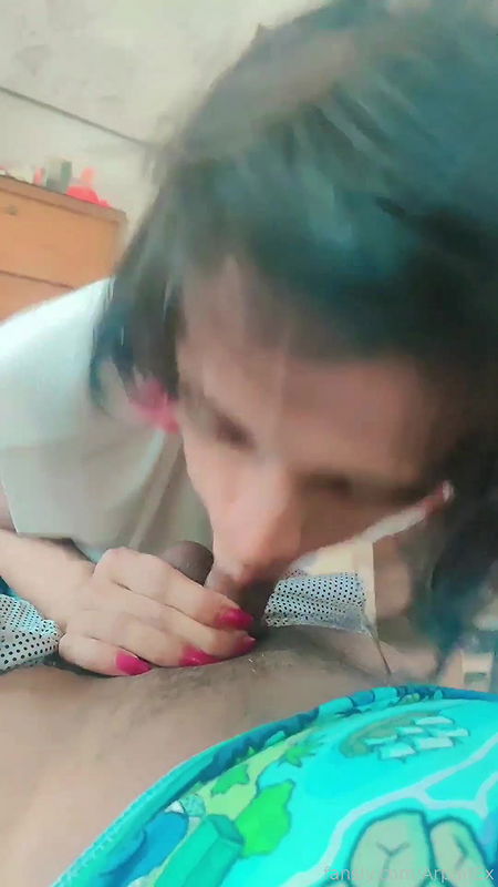 Indian shemale Arpanex blowjob