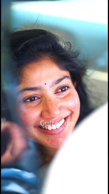 SAI PALLAVI GLAM BABE YUMM FACE CARD HQ VIDEO