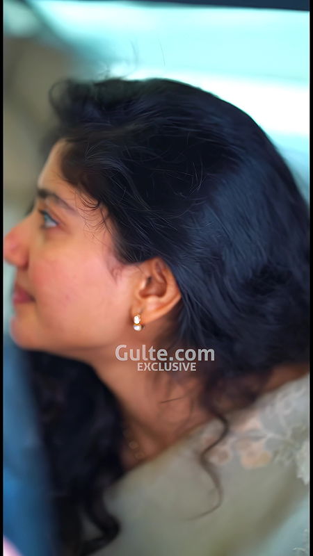 SAI PALLAVI GLAM BABE YUMM FACE CARD HQ VIDEO