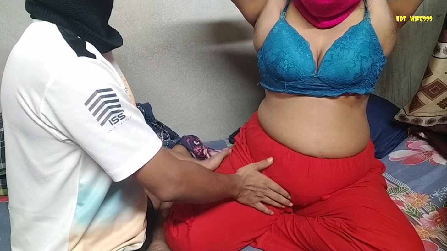 Step brother caught step sister village girl hot videos