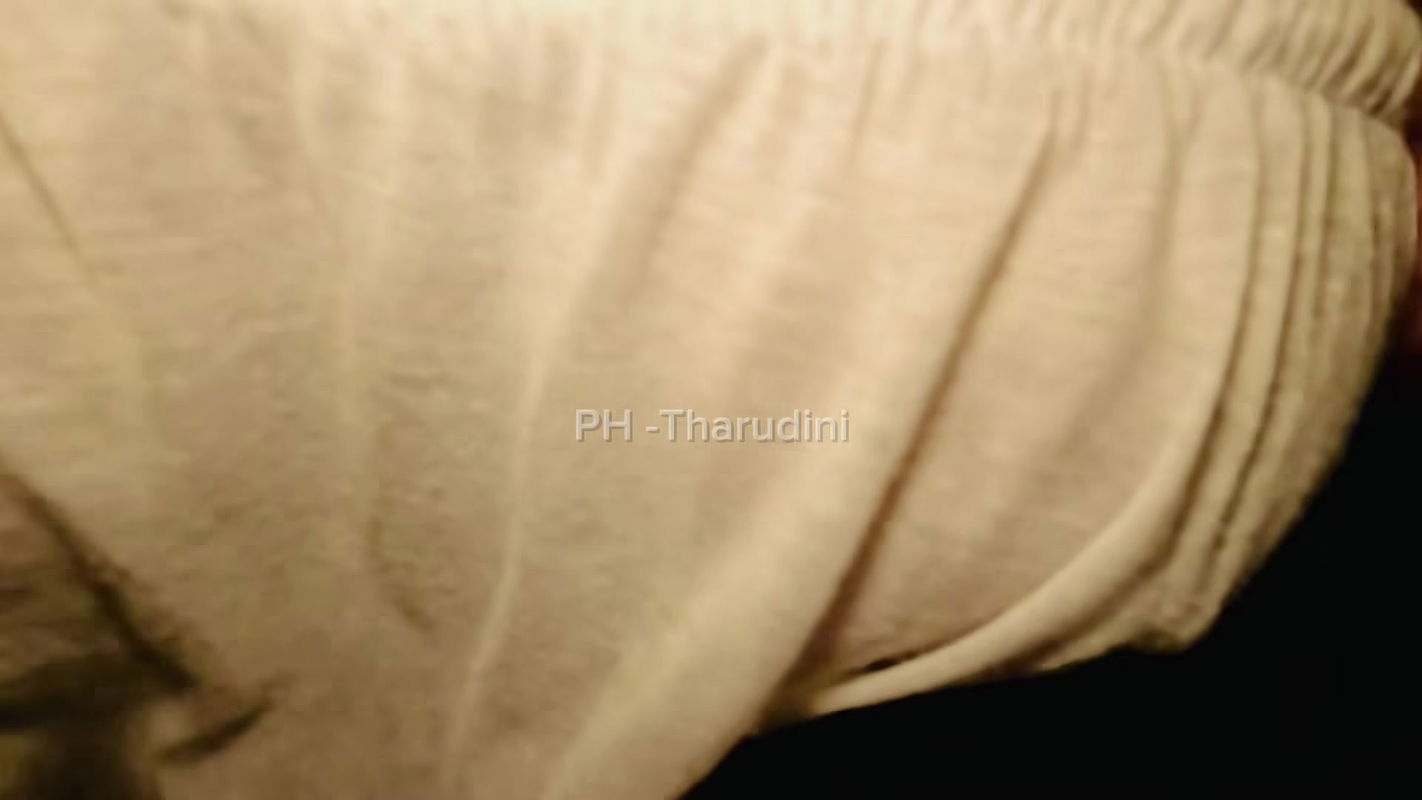 Sri lankan Cheating wife sex with her husband’s Best friend with at homr