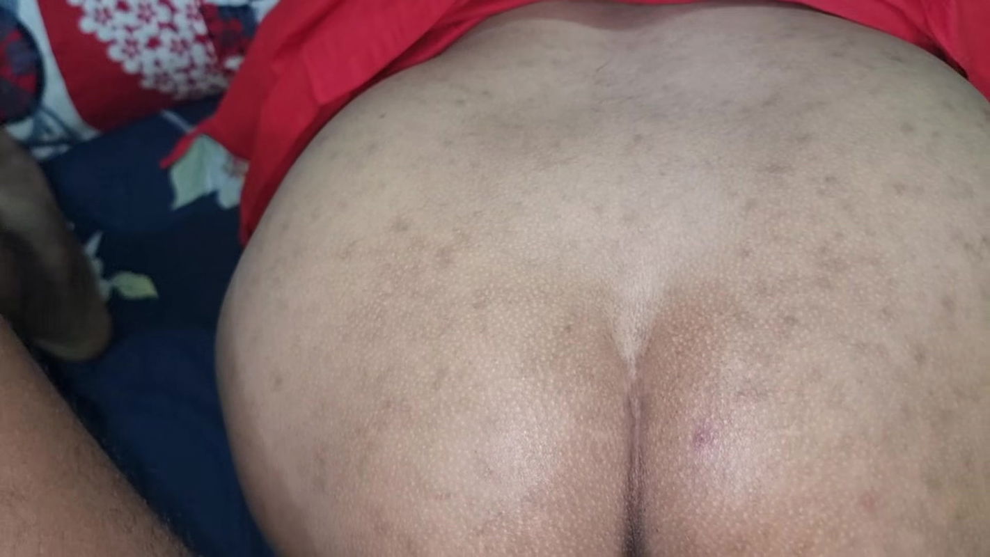 New Bangladeshi red saree sex video. Bangla voice hot sex video