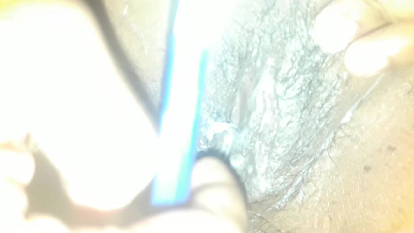 Dhanu shaving her pink pussy.