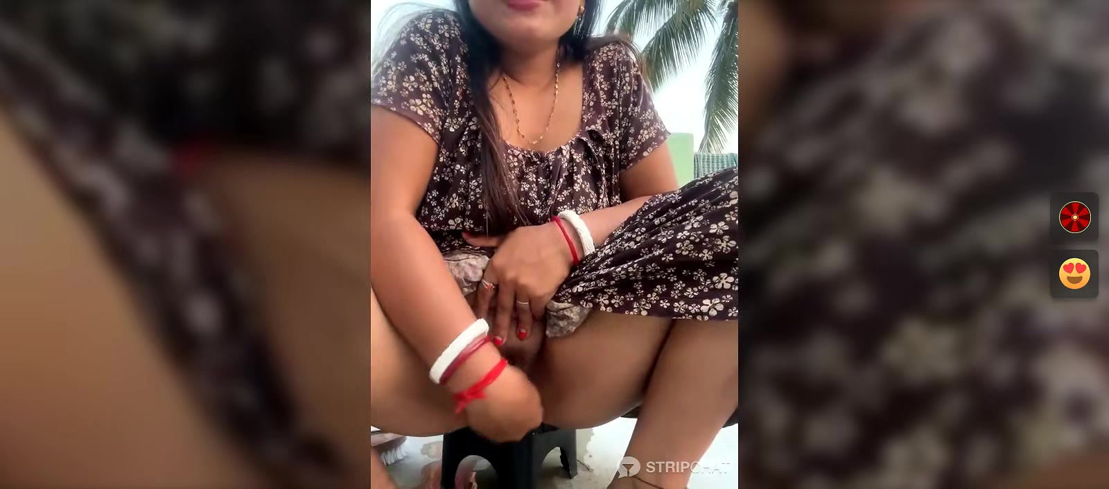 Assamese girl showing her tits2