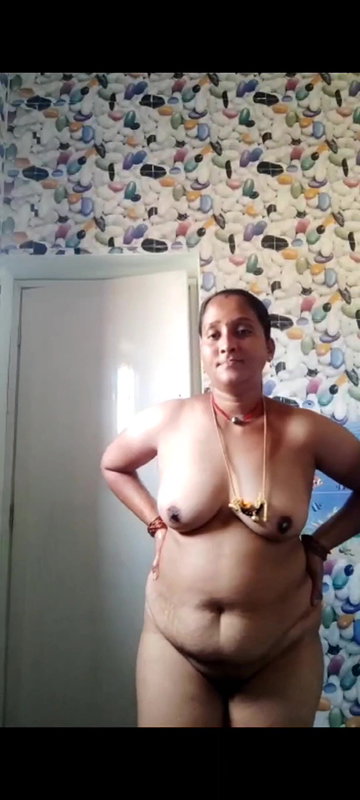Mallu aunty stripping and fully nude [Includes 2 parts] 22