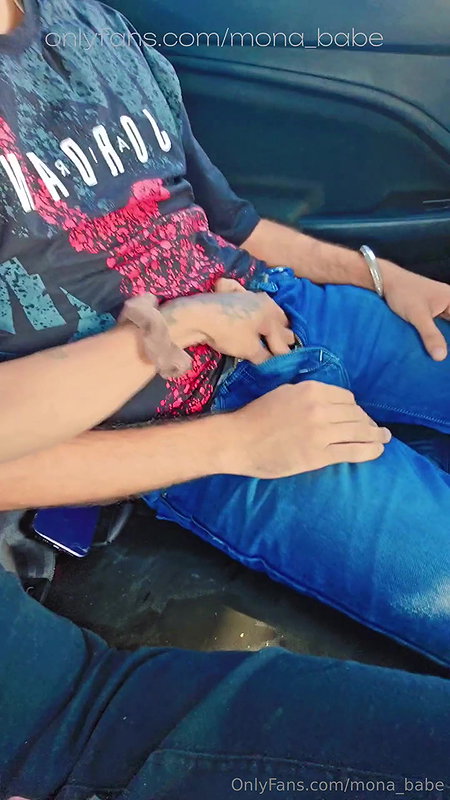 Desi shemale mona babe blowjob in car with punjabi munda2