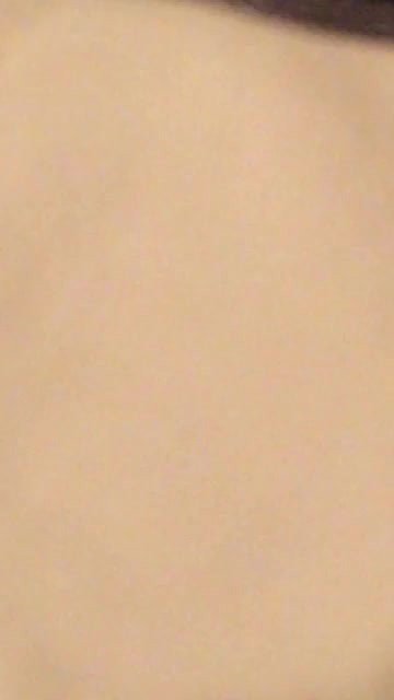 A stranger divorced a girl with a guy to fuck who turned out to be a cuckold_99b7dc90