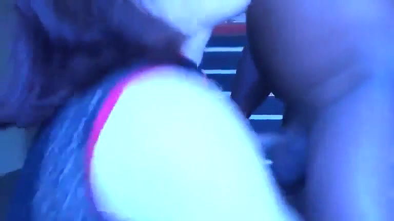 Amateur wife cuckold swallow and petite teen takes huge cock She waved me down because_a0edc9b1