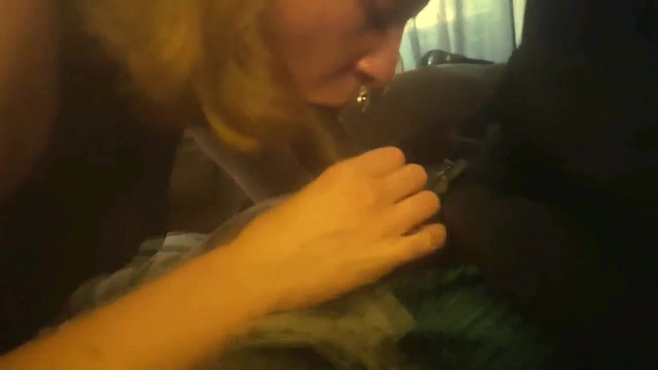 Big titted neighbor fucks her neighbor while his cuckold wife is away_6b64a7d2