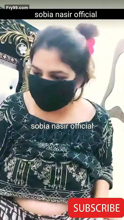 Sobia nasir Boobs Bouncing in Tango Live