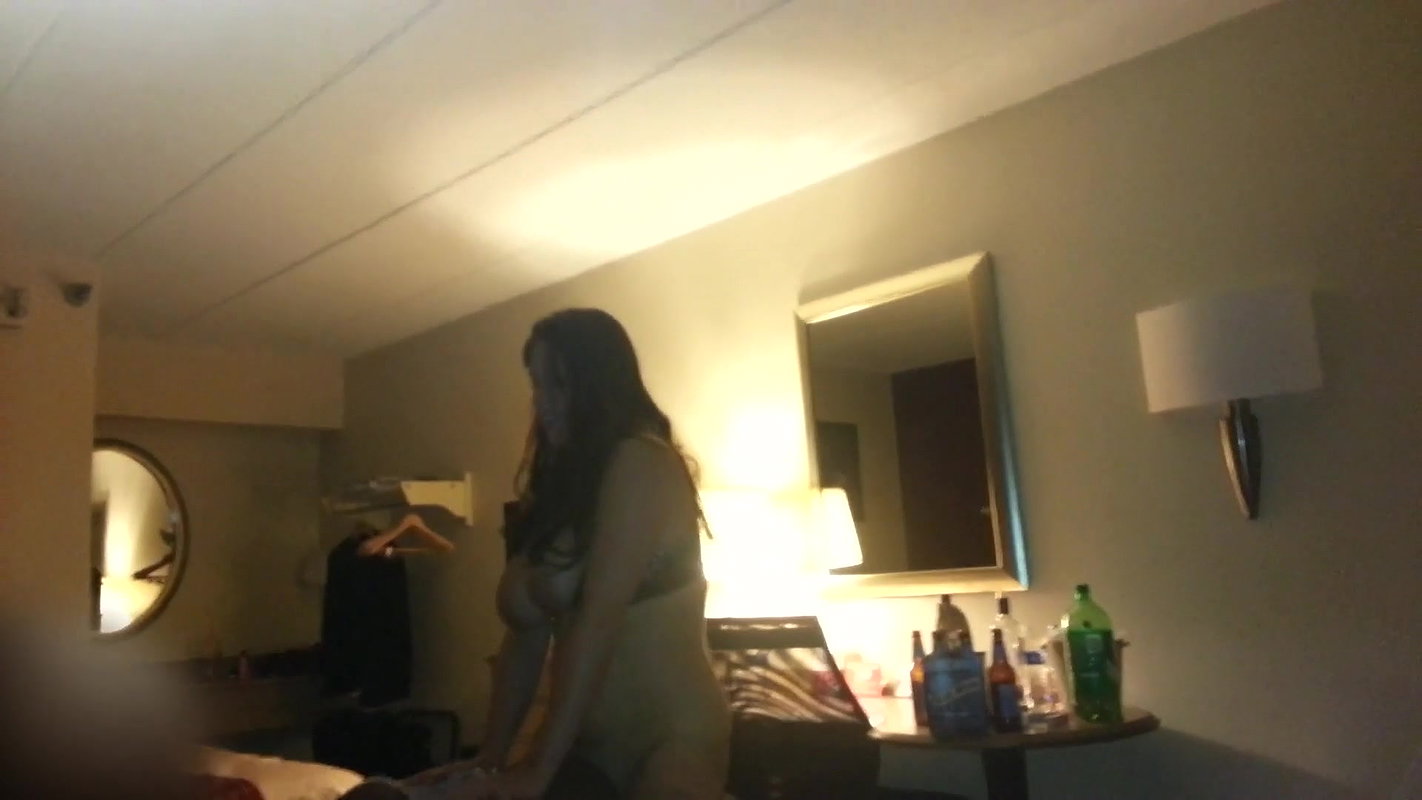 Interracial cuckold creampie clean Break-In Attempt Suspect has to penetrate his way out_73ae0000