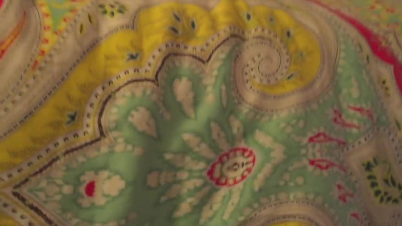 Real housewife round ass being sucked by cuckold husband Karina and Lucas_d981206a