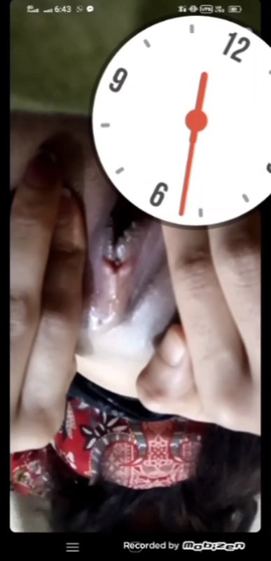 Indian girl showing her pussy 22