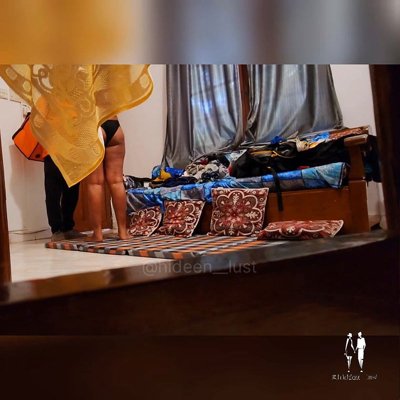 Indian hidden lust shamy laura Swiggy food delivery boy 22