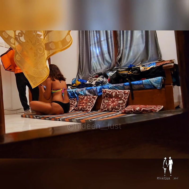 Indian hidden lust shamy laura Swiggy food delivery boy 22