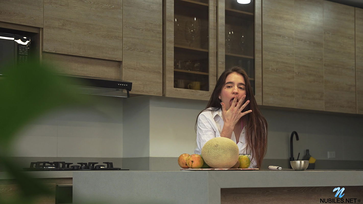 Nubiles with Karolin Gomez in Sunny Vibe