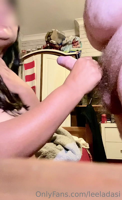 Fatty Indian onlyfans model leela dasi blowjob 22