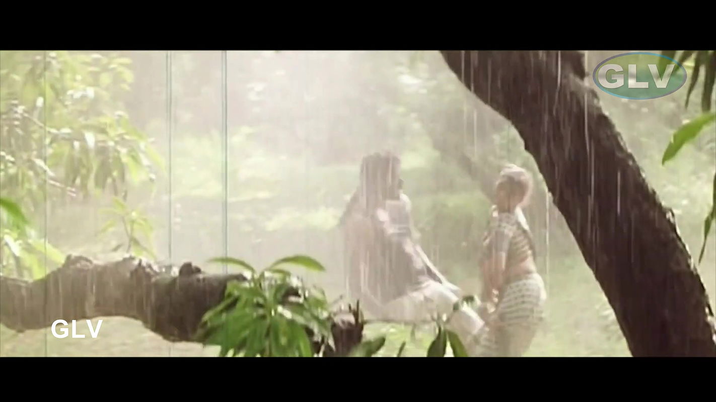 Pragthi Rare Wet Ass Boob press Seduving Song Vaazhga Jananayagam 1996 1080p 22