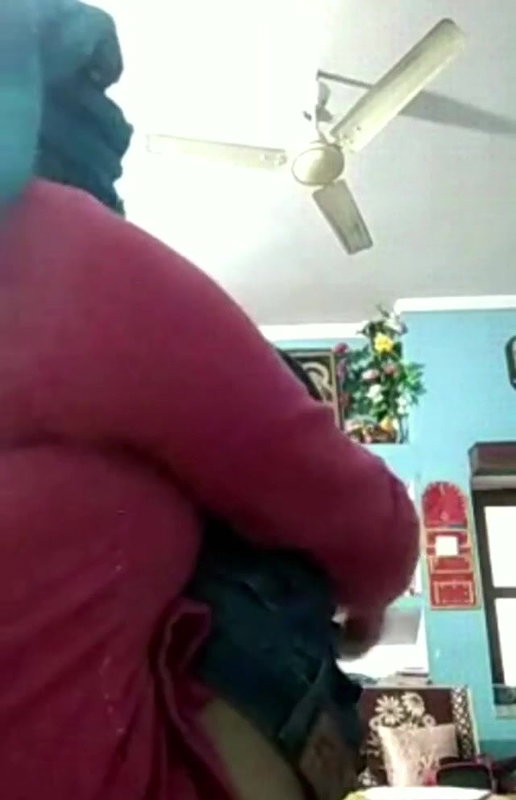 Big Booby Girlfriend After Bath 22