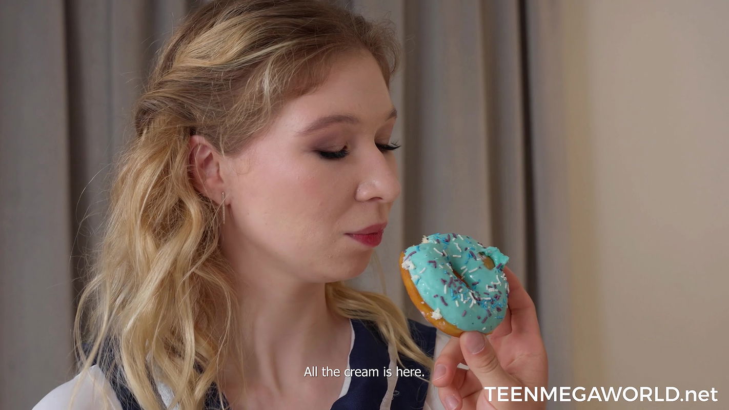 Creampie Angels with Mia Murkovski in Yummy morning treat