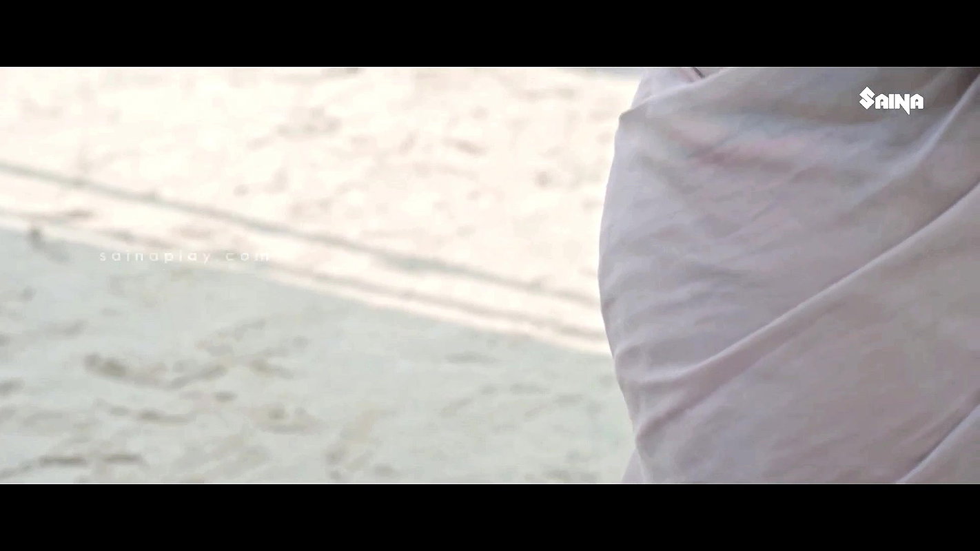 Abhirami Sexy Navel Slips in Saree- Ottakkorukaamukan 22