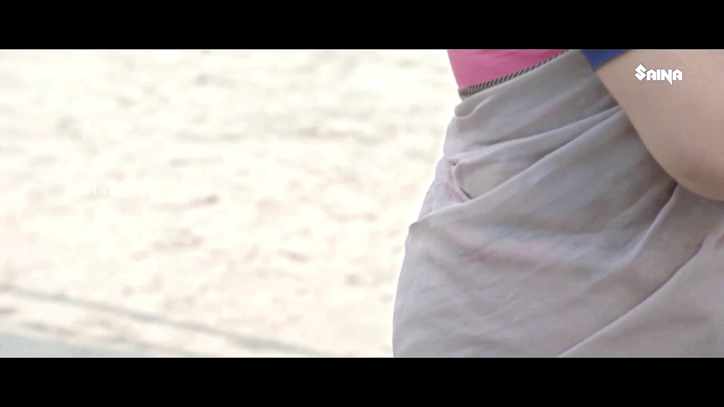 Abhirami Sexy Navel Slips in Saree- Ottakkorukaamukan 22