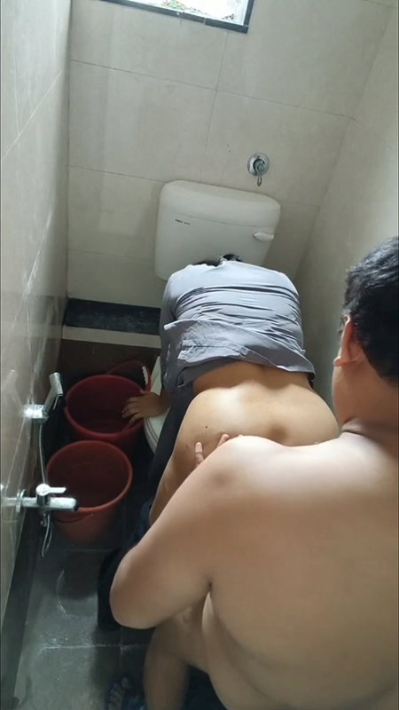 Indian wife ass fucking in bathroom part2 22