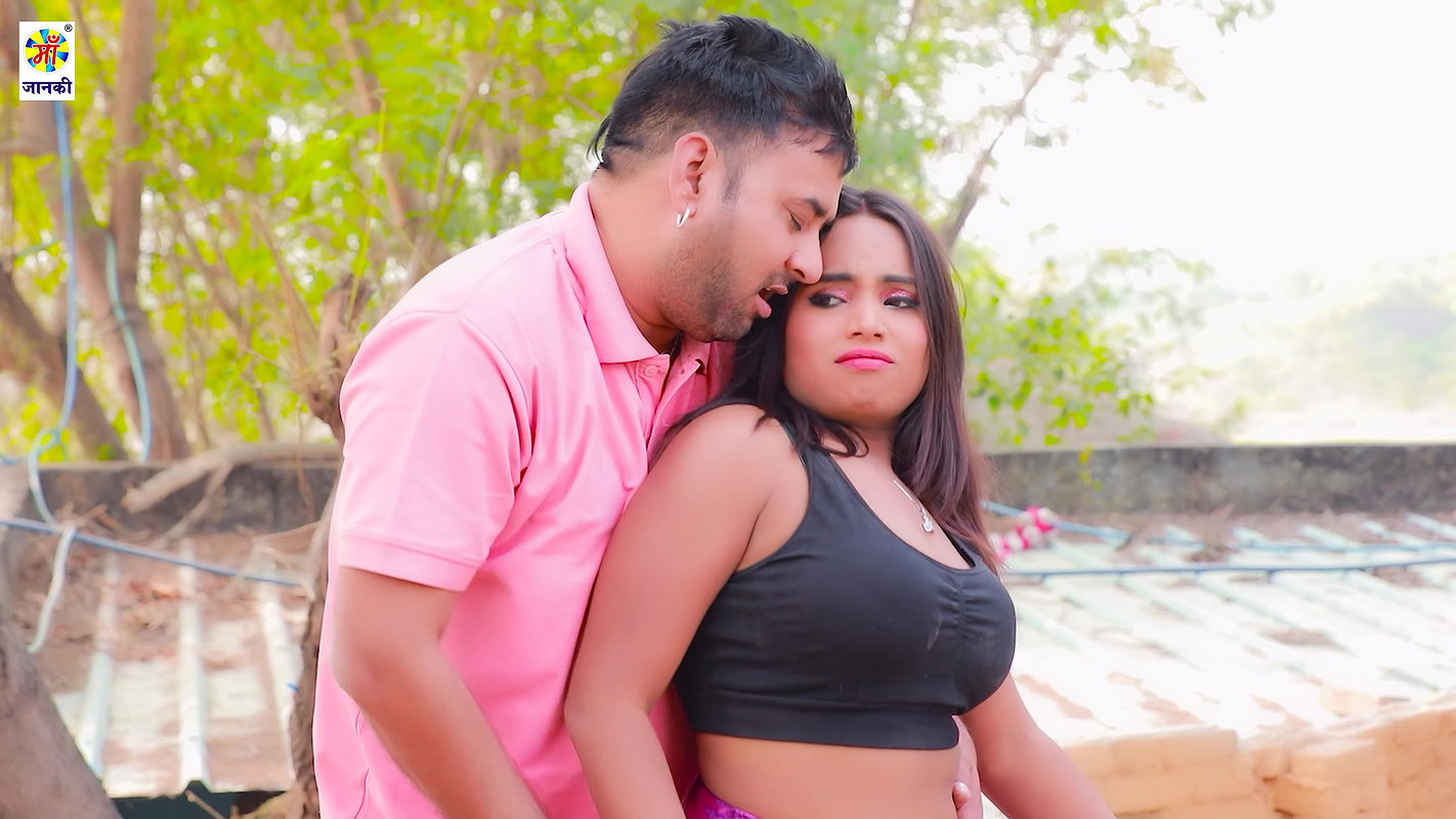 Sonam Roy hot – Navel kissed & caressed, Boobs pressed, Cleavage includes 4K 24
