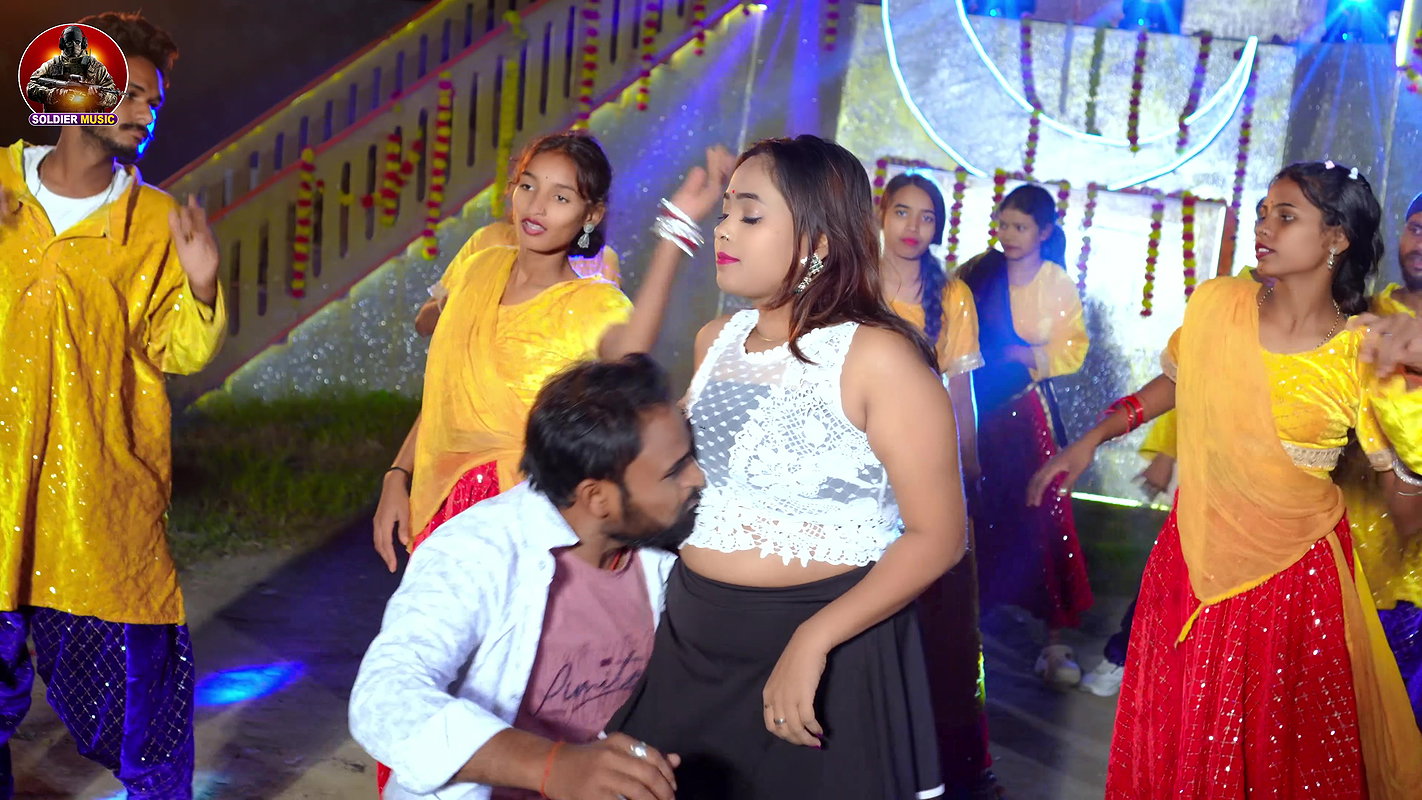 Chanda boobs pressed, rubbed & felt, navel grab, back press, cleavage show 22