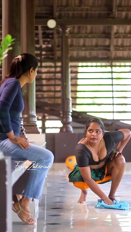 Big boobs mallu lady bending boobs deep show 22