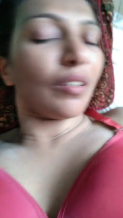 Mature aunty puffy pussy fucking by husband friend 22