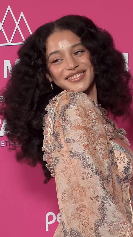 Chase Infiniti Cute Deep Pleasure CLEAVAGE EXPOSE uufff 22