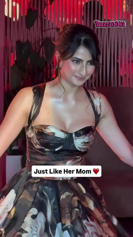 NEPO TEMPTRESS PALAK TIWARI JUICY BOUNCING BOOBS OPEN CLEAVAGE WILD EXPOSE UUFFF 28