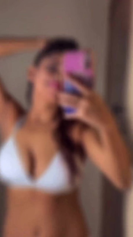 PARAMITA DUSKY BABE TOO HOT TO HANDLE SEXY TEASE 22