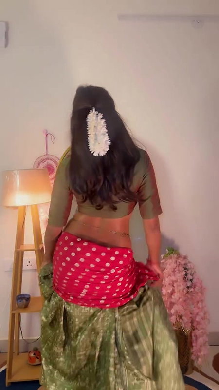 RITU SEXY GF MATERIAL WILD NAUGHTY BONG BABE LOOKS UUFFF 22