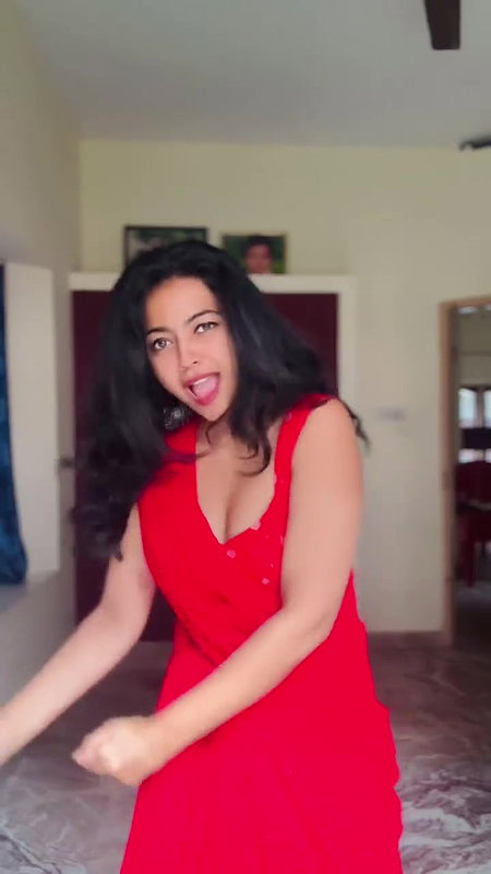 cute kannada girl sexy navel and boobs in red costme 22