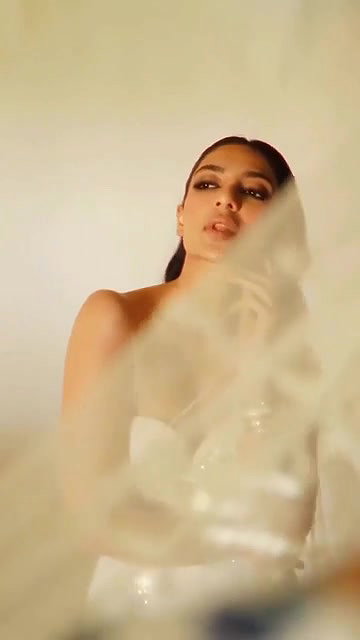 Sobhita Dhulipala SENSUOUS shoot BACKLESS TEASE 22