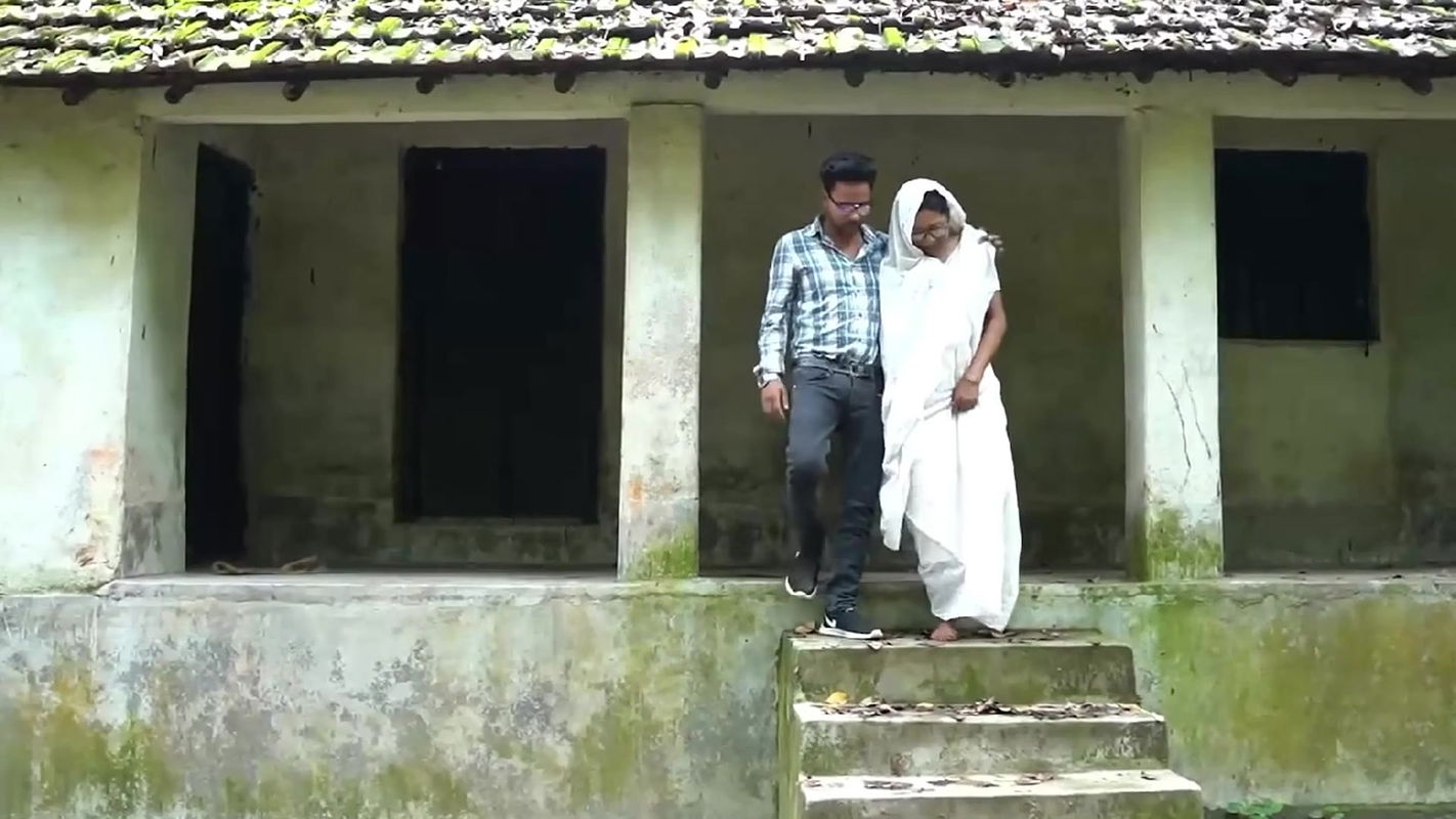 Asking for donations.