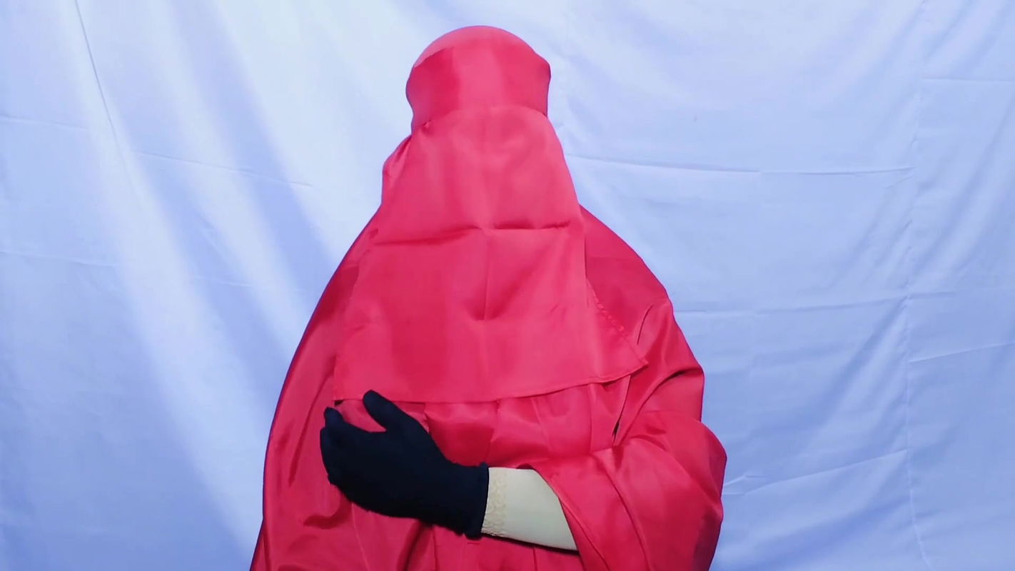 Bangladeshi beautiful hot housewife having sex inside the room