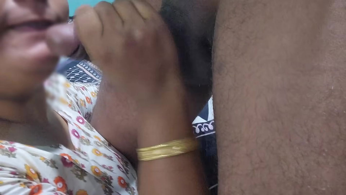 Bangladeshi vabi blowjob to debor