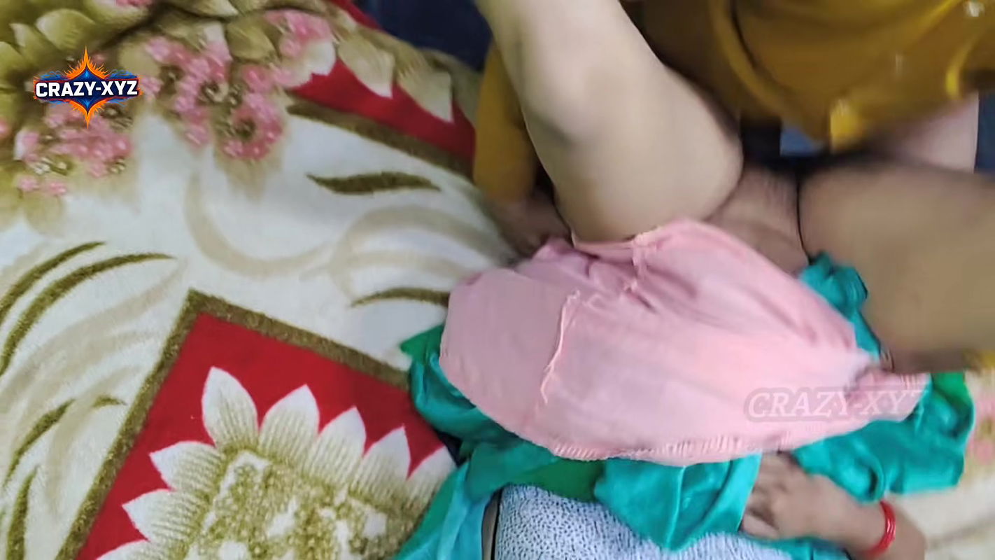 Beautiful young gf hot night sex video,Desi Beautiful girl Tight pusssy hard sex video