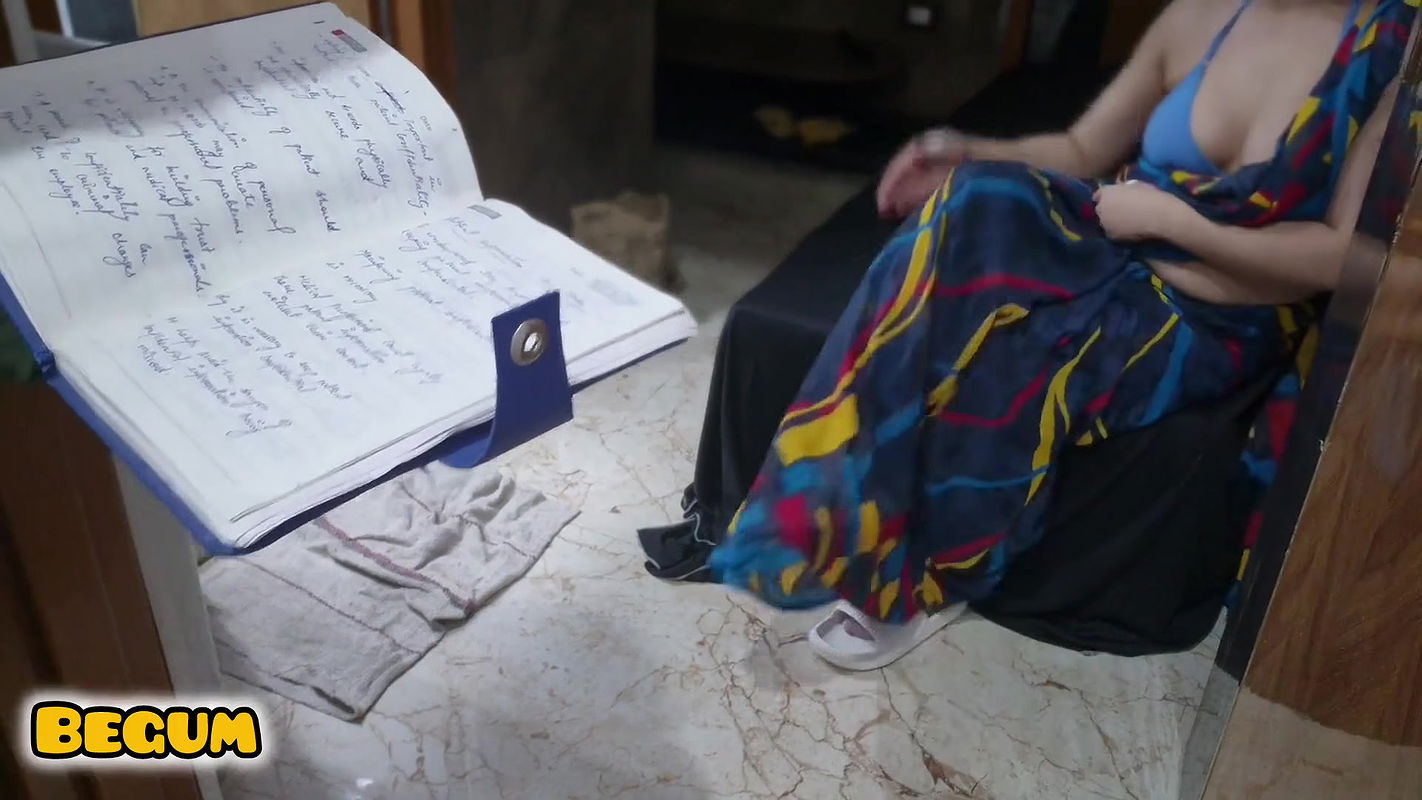 Bhabhi Fucked with Society Secretary