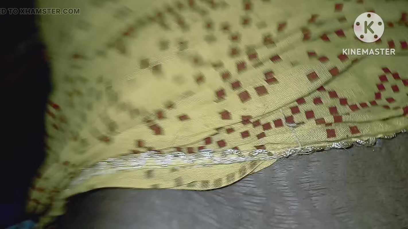 College students meet date full romantic affairs