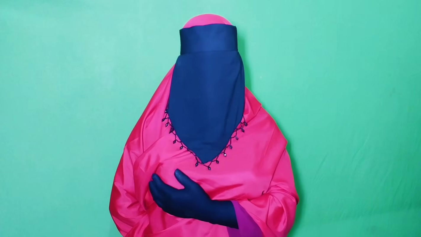 Desi Bhabhi in Hotel Sex