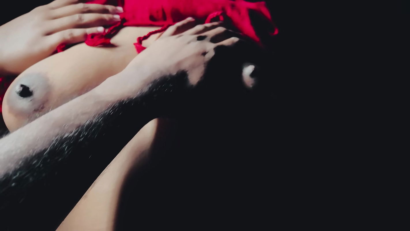 Desi Muslim Girl Friend and Boyfriend having Sex at Dark Building