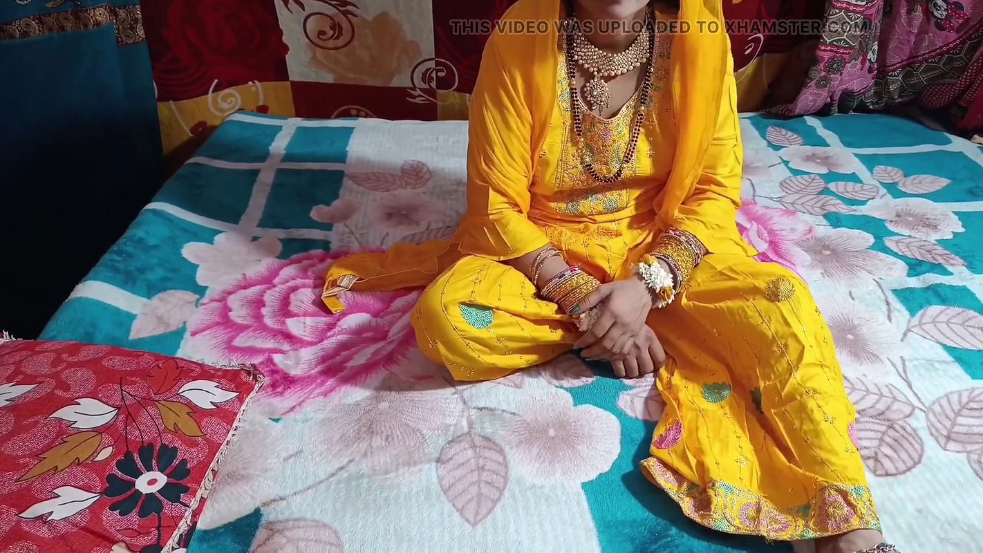 New Bridal Bhabhi Most Blowjob Fucking with Friend