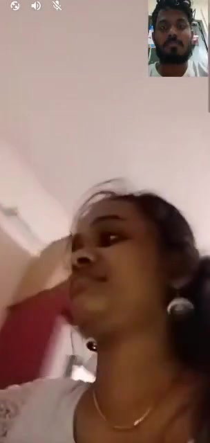 Showing to lover